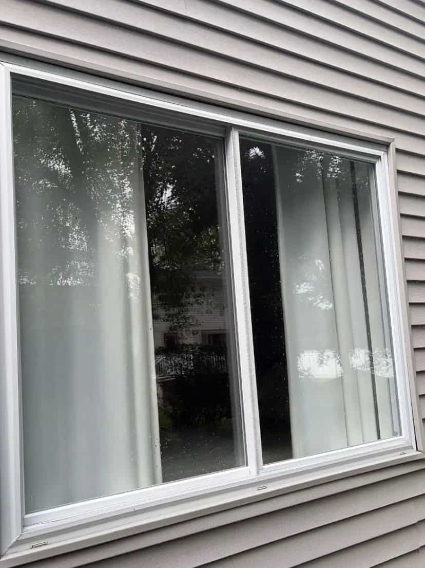 The same sliding window after cleaning
